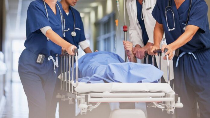 GTY_ebola_hospital_kab_140819_16x9_992