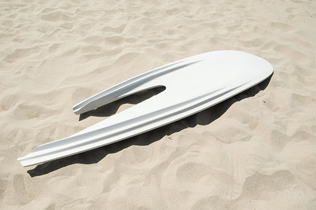 west-of-west-aero-surfboard-designboom-08