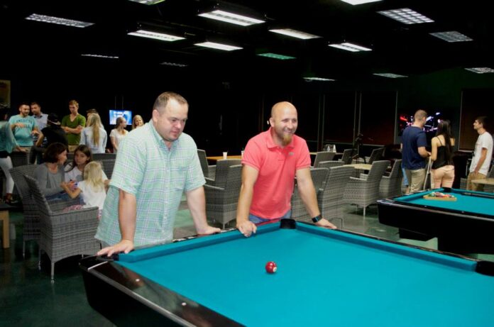 10646736_324721044367589_4243449052655157193_n