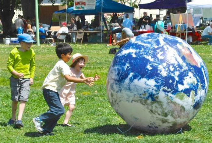 Earth-Day-Southside-Park