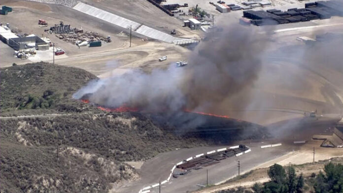 la-me-ln-mission-hills-fire