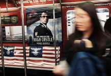 Amazon убрал “омерзительную” рекламу в нью-йоркском метро