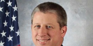 Пастор-полицейский из Колорадо убит из-за абортов?