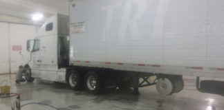 Дальнобойщик Шевченко угнал грузовик с курятиной