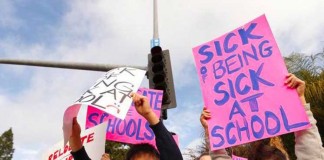 школы Калифорнии