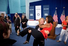 Елена Пирожкова, поднявшая Мишель Обаму, представит США на Олимпиаде