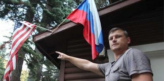 Америку раскололи не русские, а республиканцы и демократы