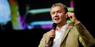 Славянские пасторы создают в США англоязычные церкви