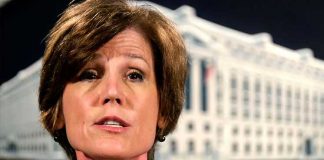 Трамп уволил генпрокурора за отказ выполнять иммиграционный указ Салли Йетс