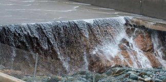 дамба в США