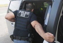 Церковь в Сакраменто опасается агентов иммиграционной полиции ICE Police