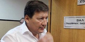 Анатолий Петухов