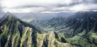 Власти Гавайев проводят разбор полетов после ложной тревоги