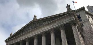 Адвокаты из Бруклина осуждены за мошенничество с убежищем New York Superior Court