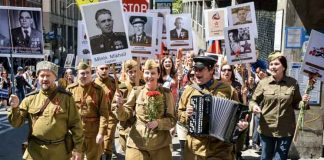 Агенты ФБР нагрянули к организаторам «Бессмертного полка» в Сиэтле бессмертный полк в сиэтле