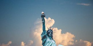 Блинкен: «Мы по-прежнему являемся чрезвычайно сильной страной»