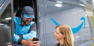 Где работать во время кризиса? Amazon