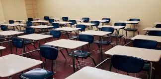 Губернатор Калифорнии назвал ликвидацию Департамента образования “превышением полномочий” School