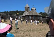 Уникальный отель в русском стиле на севере Калифорнии Fort Ross Festival