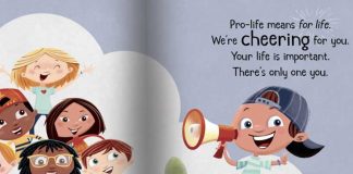 Мать издала книгу, пропагандирующую ценности человеческой жизни Pro-Life Kids