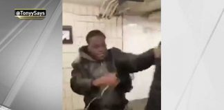 На женщину в защитной маске напали в метро Нью-Йорка