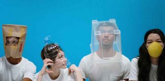 Как вести себя в магазине, нужны ли перчатки, опасна ли готовая еда? COVID-19