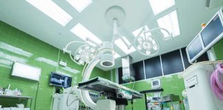 В США за один день жертвами коронавируса стали 700 человек