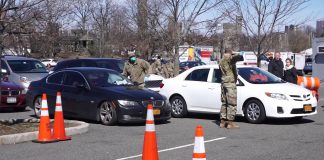 Армейские подразделения входят в Нью-Йорк после объявления штата зоной крупного бедствия