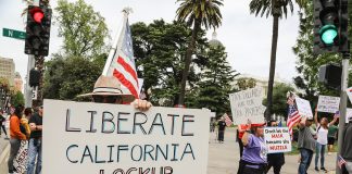 California Highway Patrol временно запрещает проведение митингов