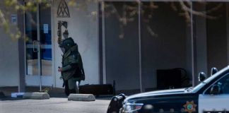 Команда саперов вызвана на территорию церкви в регионе Сакраменто