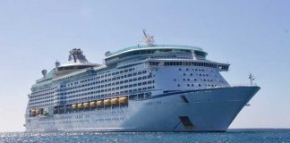 Пара из Сакраменто заразилась COVID-19 во время круиза