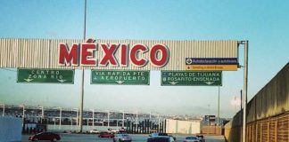 Власти Мексики требуют от граждан США заполнять иммиграционную форму Mexico border