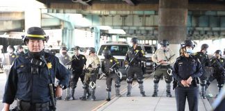 Русскоязычные американцы обратились к Трампу с просьбой защитить полицию SF Police