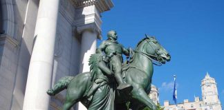 Трамп подписал указ о защите памятников