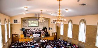 Власти Нью-Йорка предупреждают о заражениях COVID-19 в украинской пятидесятнической церкви First Ukrainian Pentecostal Church