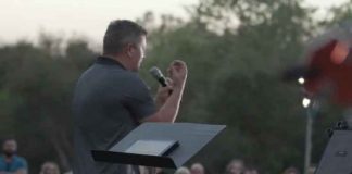 СМИ: Славянская церковь не соблюдает условия карантина