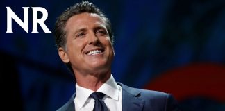 Губернатор Калифорнии извинился за несоблюдение правил карантина