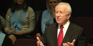 Пастор церкви Slavic Christian Center Петр Саенко попал в больницу из-за COVID-19