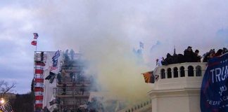 “Бог сказал ей пойти на штурм Капитолия 6 января”