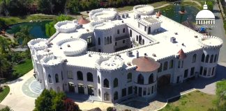 В Сакраменто продается “кремлевский” дворец за $10 млн