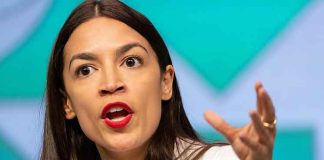 Александрия Окасио-Кортес заболела COVID-19, несмотря на вакцинацию