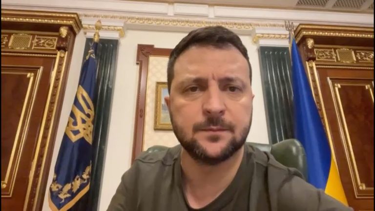 Зеленский выразил благодарность США за принятие программы по ленд-лизу для Украины
