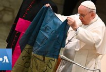 Пара римский призвал Украину сдаться Pope Francis