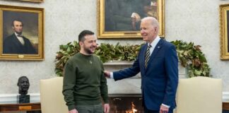 Трамп не первый президент, потерявший терпение с Зеленским biden-zelensky