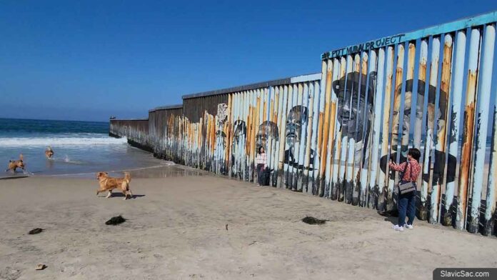 US - Mexico Wall
