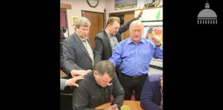 Бог залишив Україну або пастори – скоти і суки? Адам Бондарук и Геннадий Мохненко