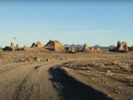 Trona Pinnacles