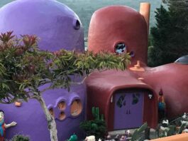 Flintstone House, Hillsborough, CA