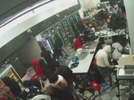 76 gas station robbery