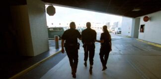 ICE депортировало свыше ста украинских беженцев из США CBP